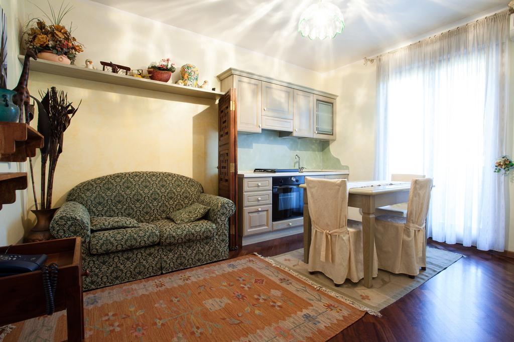 Residence Criro Marina Palmense Szoba fotó
