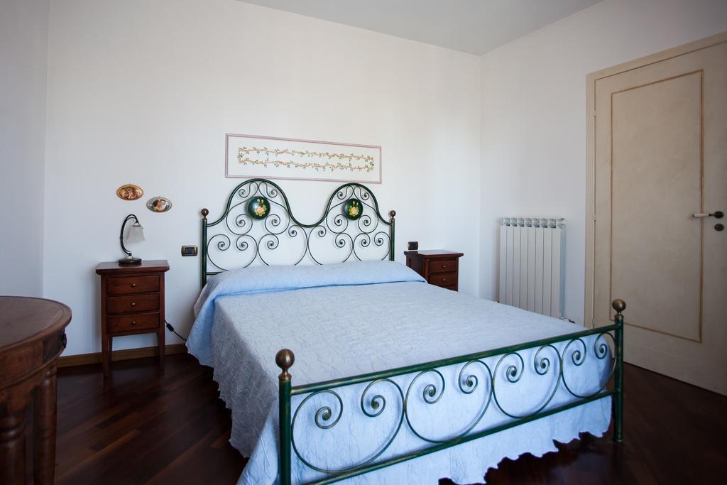 Residence Criro Marina Palmense Szoba fotó